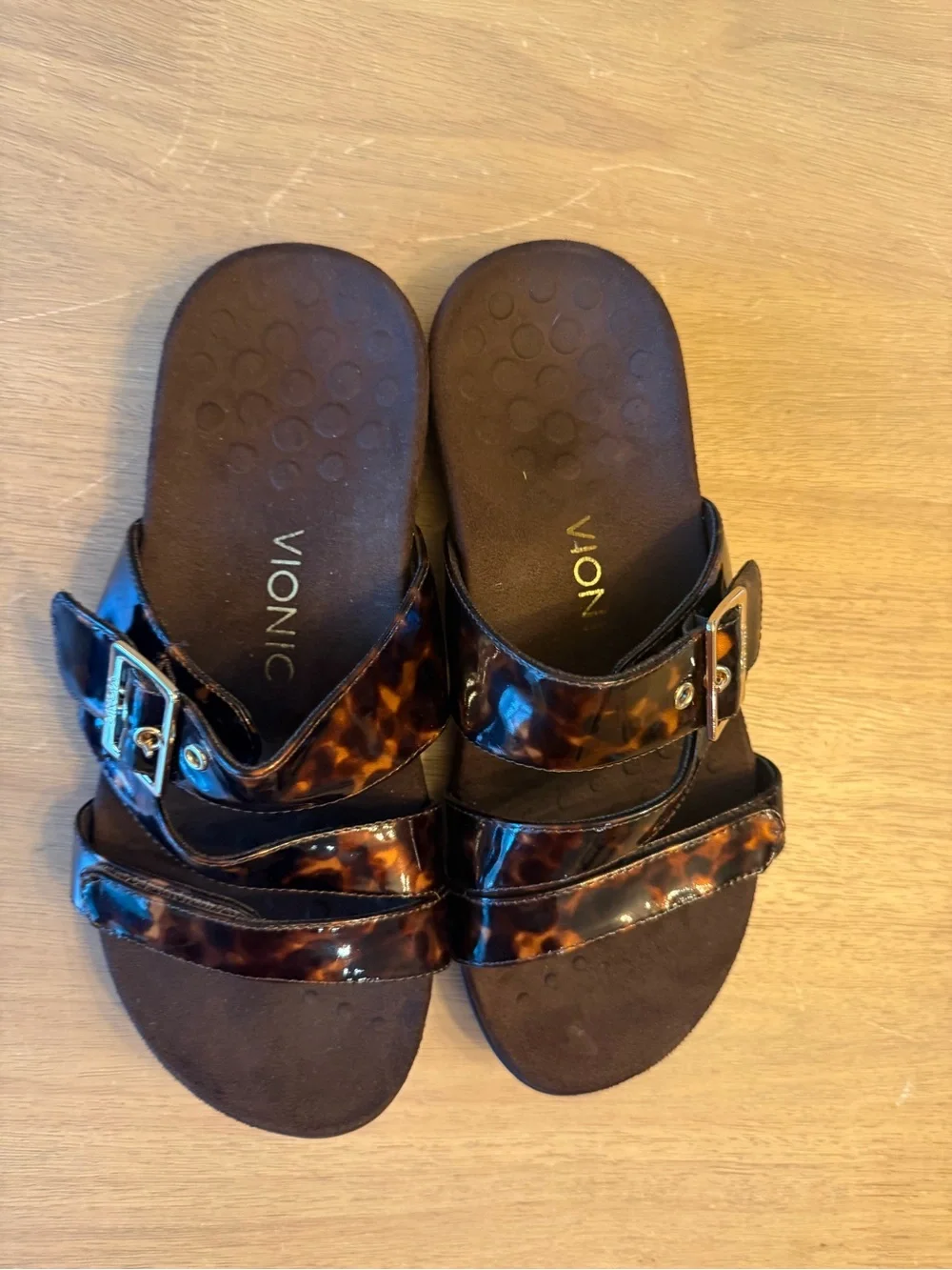 Vionic Skylar Sandals Women Size 8 Tortoise Shell Brown Buckle Comfort Slides